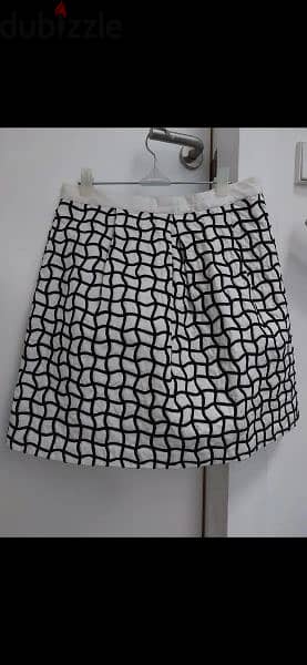 skirt by H&M  XS S M L   1=7$ or 3=15$ 3