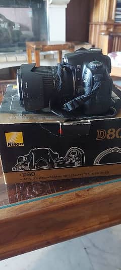 Camera  Nikon, D 80