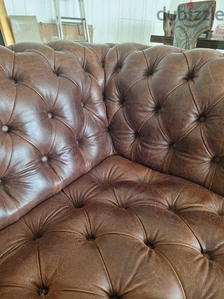 sofa chesterfield buffalo original England tree seaters 2