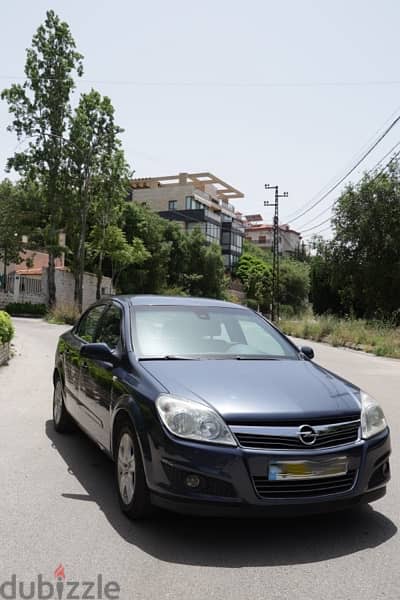 Opel Astra 2009 4