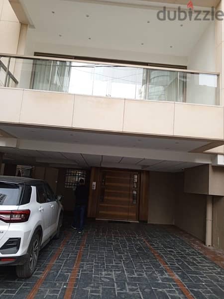 شقة للبيع اشرفية  Apartment for sale in Achrafieh 1
