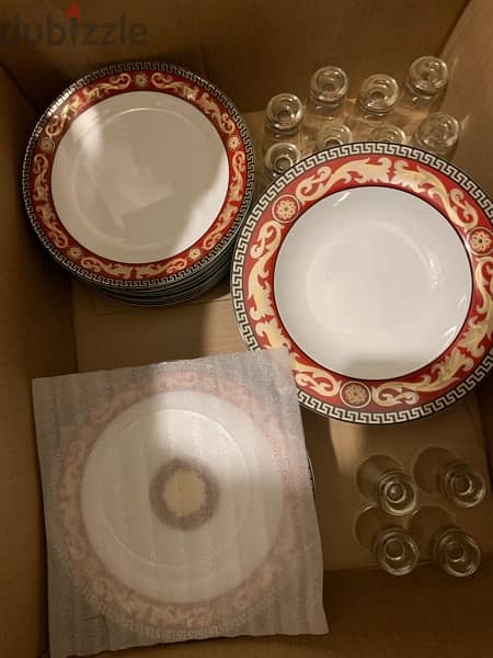 dinner set for 12 people - new never used 2