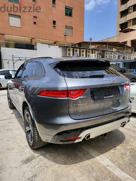 Jaguar F-Pace 2018 4