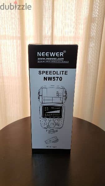 Neewer Speedlite Flash with 2.4ghz Wireless Trigger 3