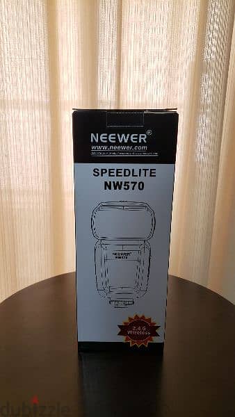 Neewer Speedlite Flash with 2.4ghz Wireless Trigger 4