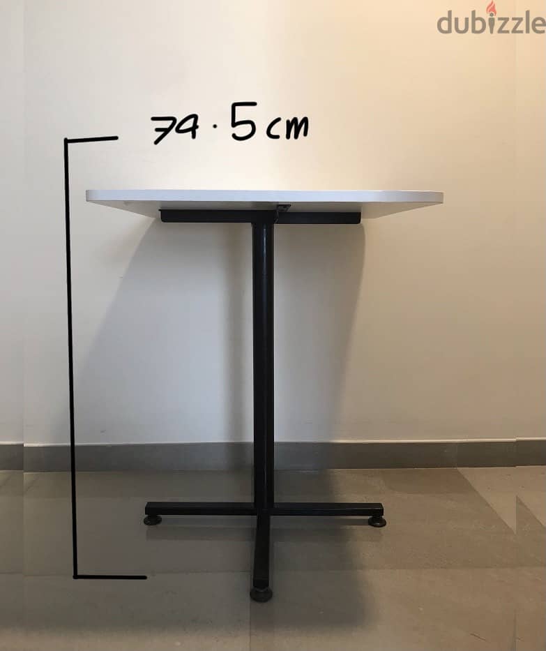 Plain White Table 1