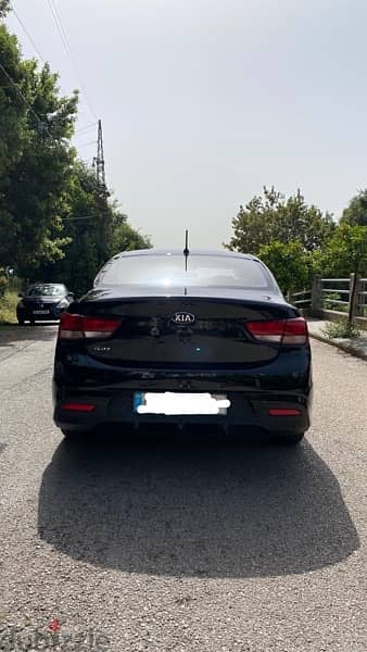 Kia Rio 2018 3