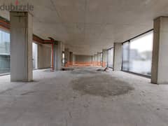 Showroom space for rent in jal el dib-صالة عرض للإيجار جل الديب CPSM26 0