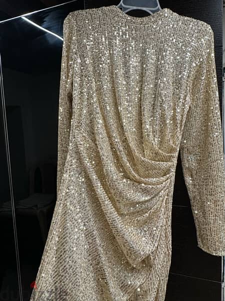 short dress with long sleeve; gold color 12