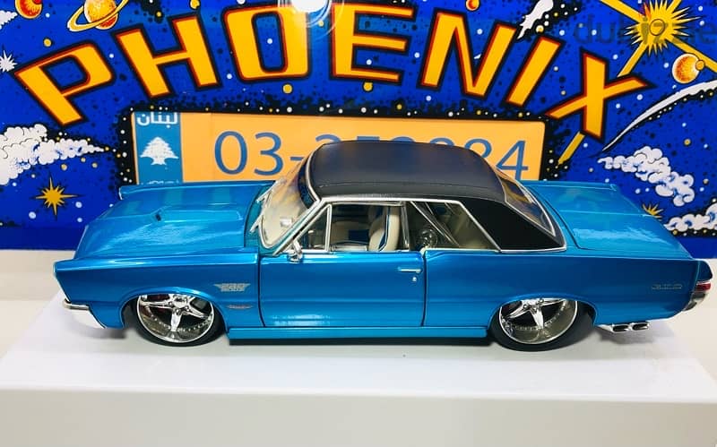 1/18 Pro Rodz Pontiac GTO 1965 (Out of Print)Boxed 11