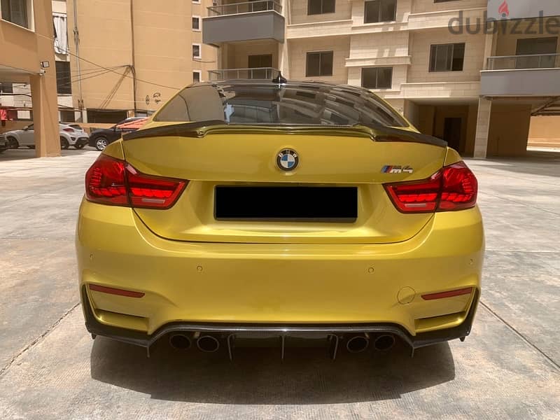 BMW M4 2015 1
