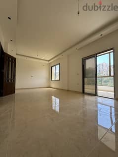 شقة مميزة للبيع في بشامون المدارس