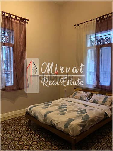 Saifi|Charming Vintage Apartment For Rent 1300$|With Balcony 9