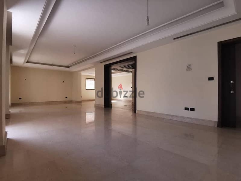 شقة مميزة للبيع رمل البيضاء  special apartment for sale ramel al bayda 3