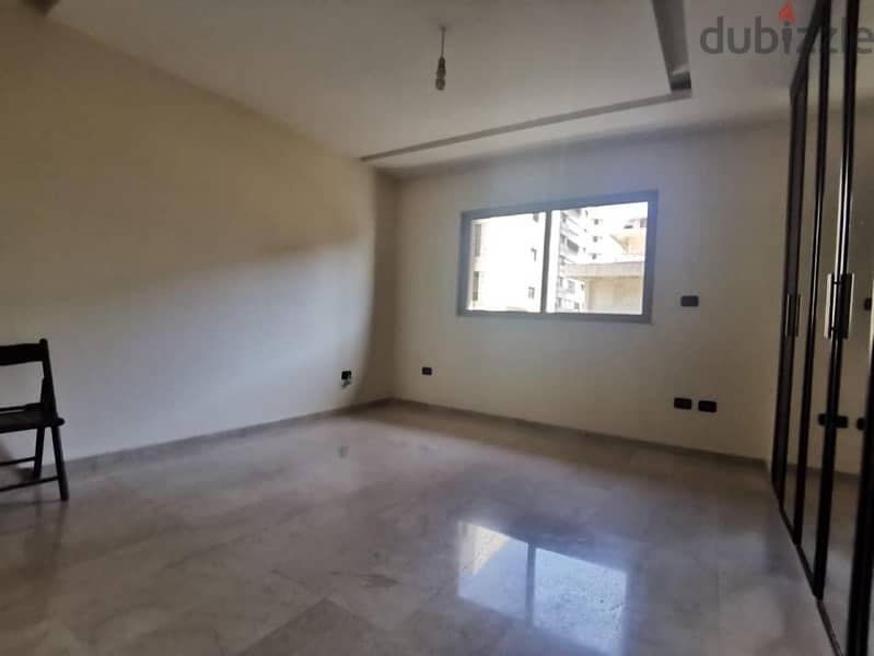 شقة مميزة للبيع رمل البيضاء  special apartment for sale ramel al bayda 5