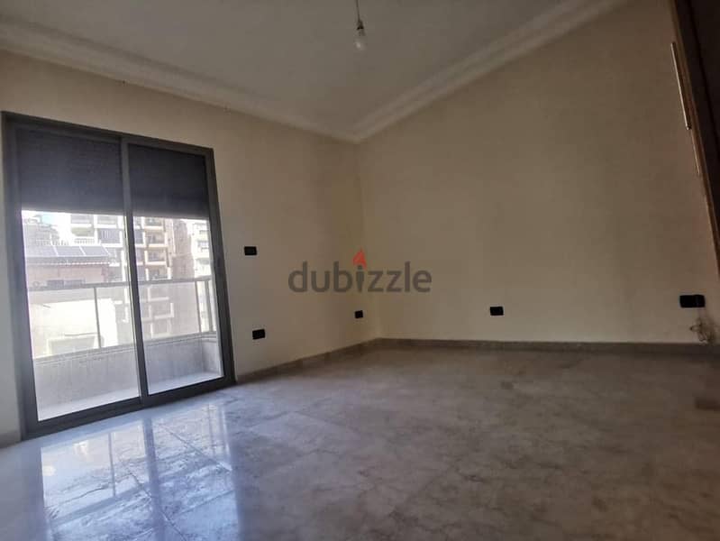 شقة مميزة للبيع رمل البيضاء  special apartment for sale ramel al bayda 7