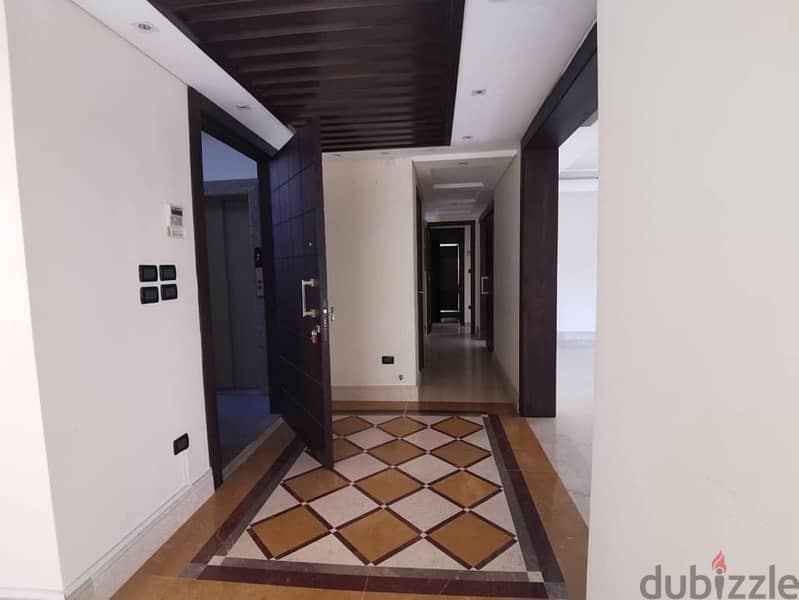 شقة مميزة للبيع رمل البيضاء  special apartment for sale ramel al bayda 10