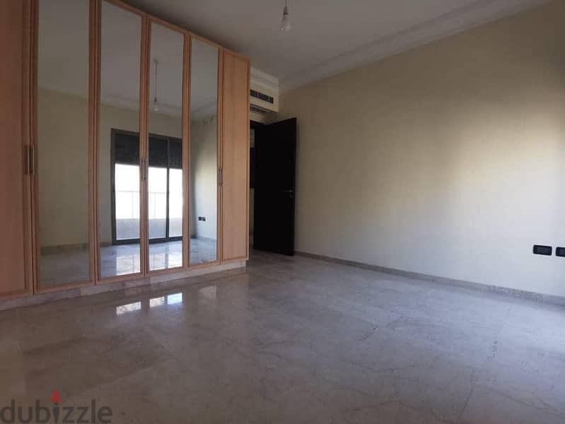 شقة مميزة للبيع رمل البيضاء  special apartment for sale ramel al bayda 14