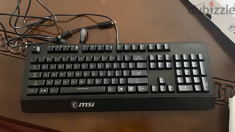 MSI gaming Keyboard and AURA gaming mouse for sale 2