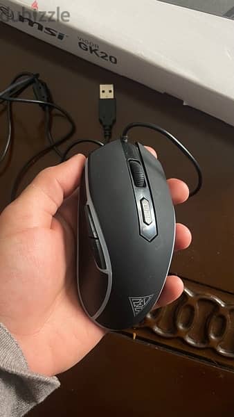 MSI gaming Keyboard and AURA gaming mouse for sale 4