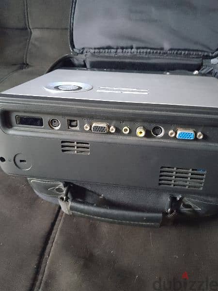 Acer projector very good condition 1