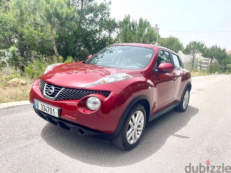 Nissan juke 2013 one owner for sale 1