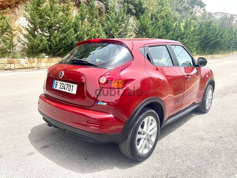 Nissan juke 2013 one owner for sale 4