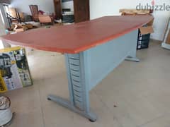 Large office desk 200 x 90cm (delivery avaiable)