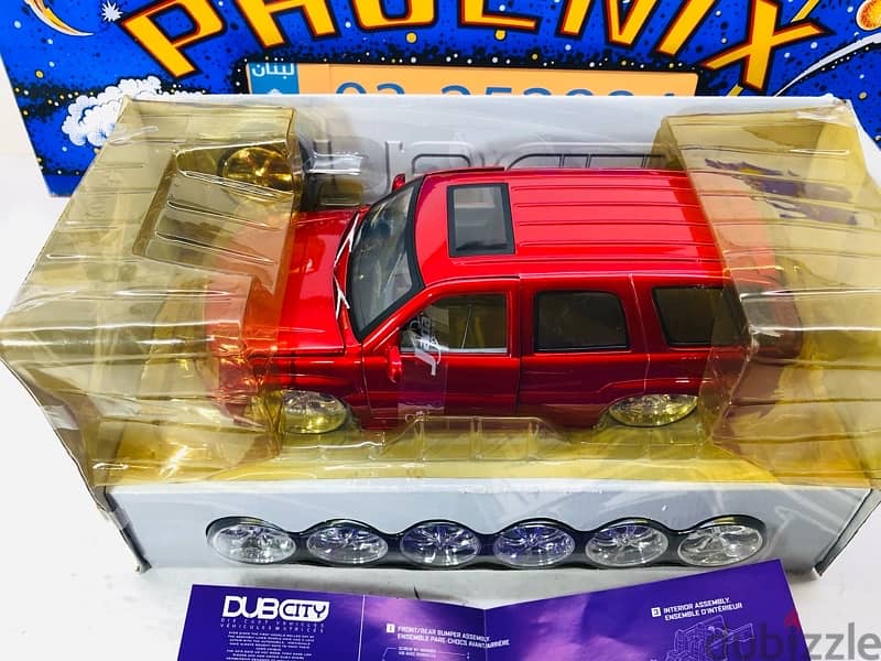 1/18 diecast Cadillac Escalade Spintek Rims (customisable) by Jada 7