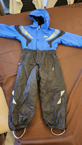 Ski and snow uniform for kids