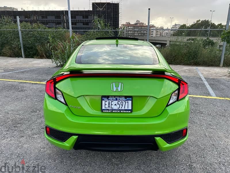 Honda Civic Coupe Ex-T 2018 Like New 8