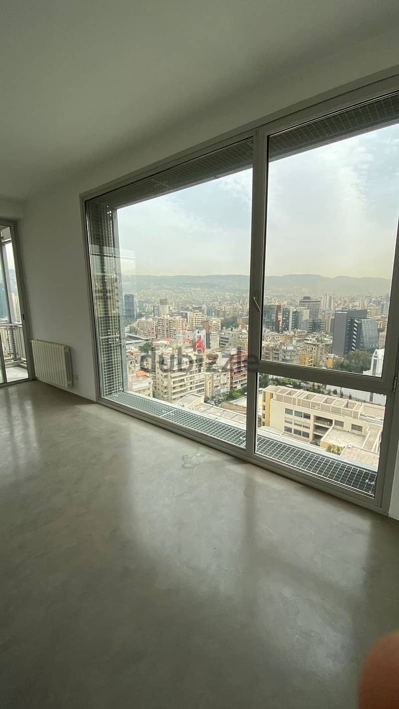 Apartment for sale in Achrafieh/ Amazing View 5