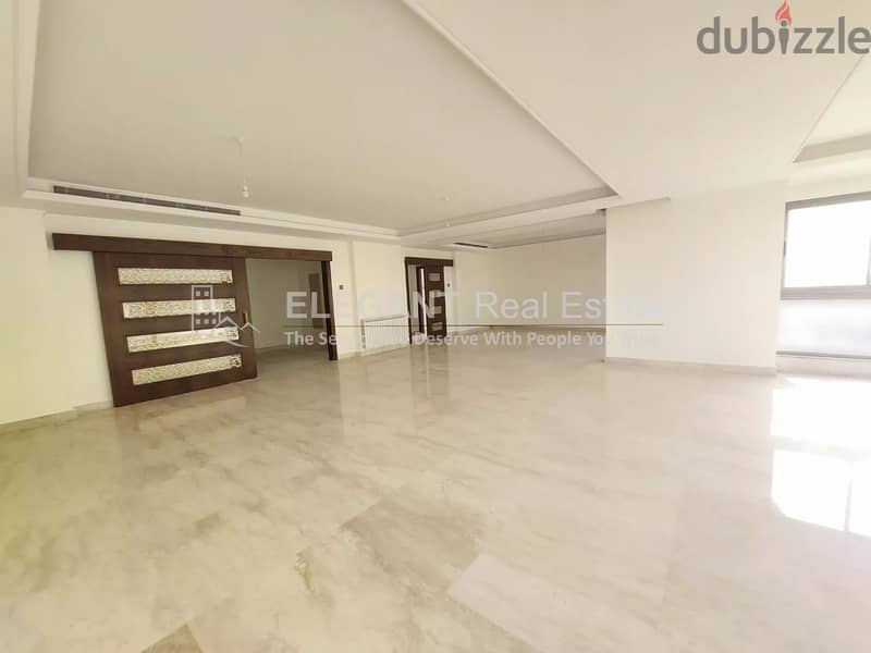 High End Finishing Flat with Breathtaking Sea View! 1
