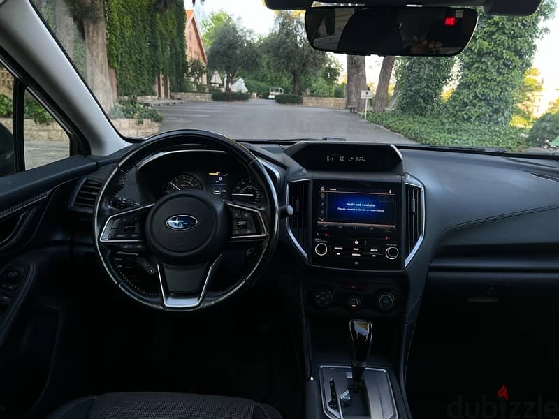 Subaru XV Crosstrek 2018 LOW MILAGE AND CLEAN 11