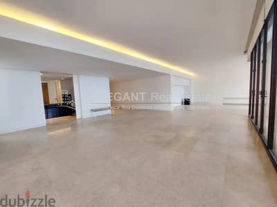 High End Finishing Apartment with Sea View!