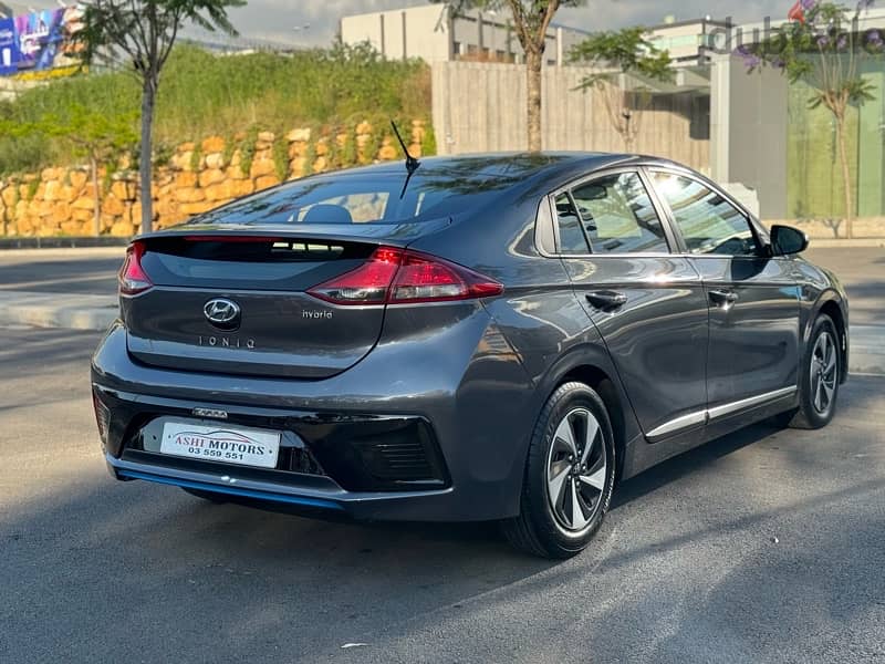 Hyundai Ioniq Hybrid 2018 like new 500 km b tamkeh 3