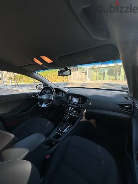 Hyundai Ioniq Hybrid 2018 like new 500 km b tamkeh 9