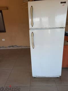 2refrigerator like used good condition just for 400$