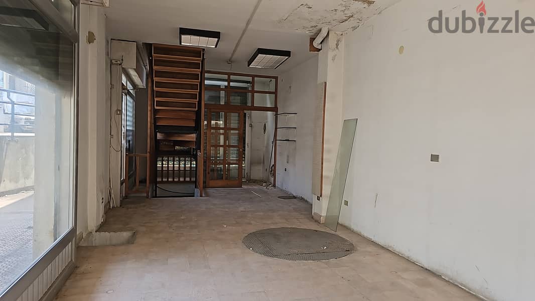 RWB304MT - Shop for rent in Jbeil 2