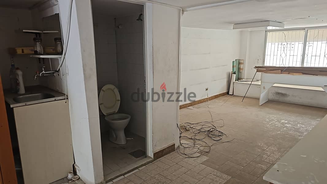 RWB304MT - Shop for rent in Jbeil 4