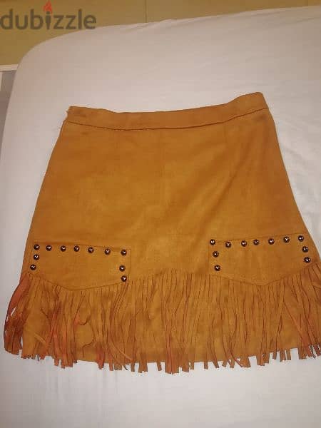 skirt very good condition 5