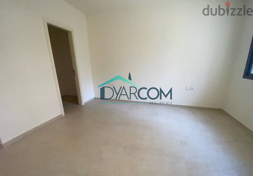 DY351 - Kornet el Hamra New apartment For Sale! 5