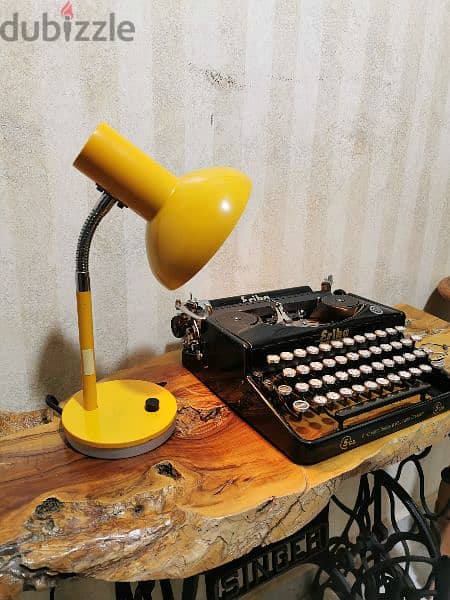 vintage table lamp لمبادير مكتب انتيك 0