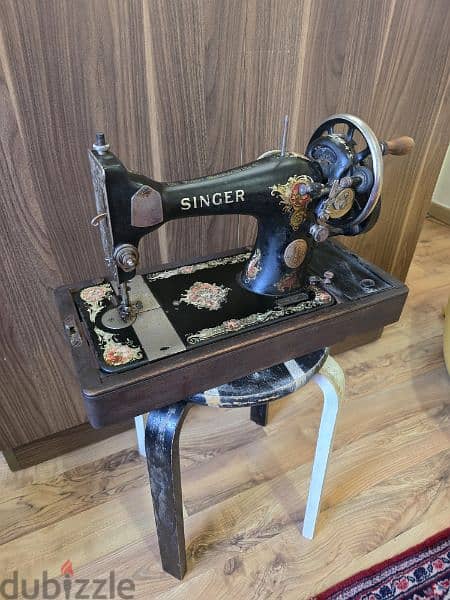 vintage sewing machine singer 1