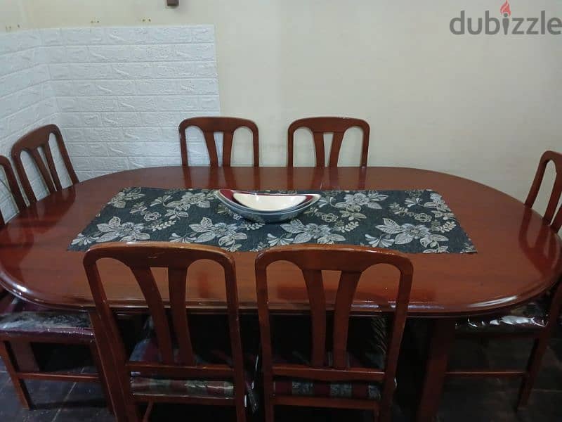7 seater Dining table 1