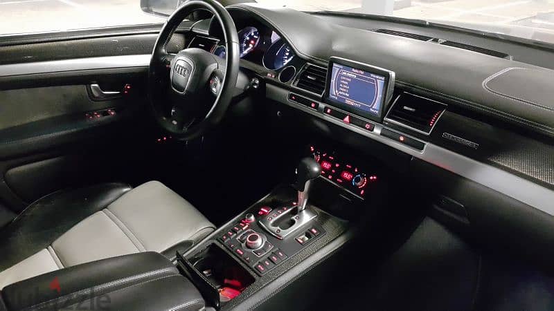 Audi S8 2008 2