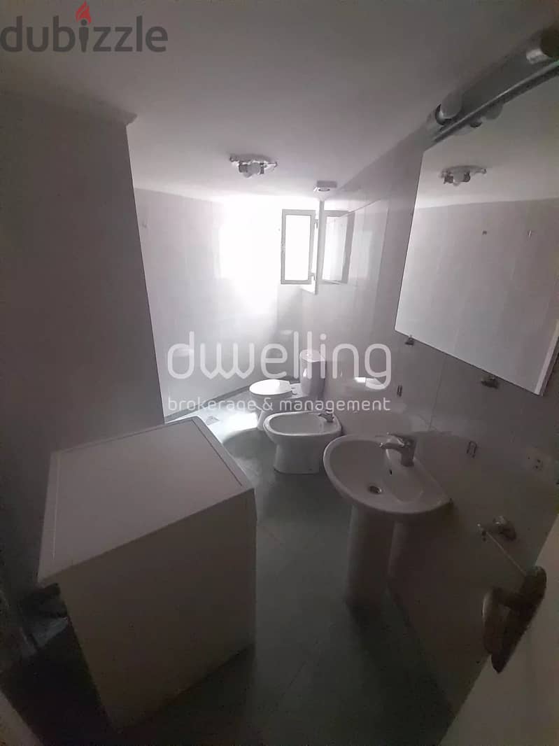 Three bedrooms apartment for rent in mar mkhayel 9