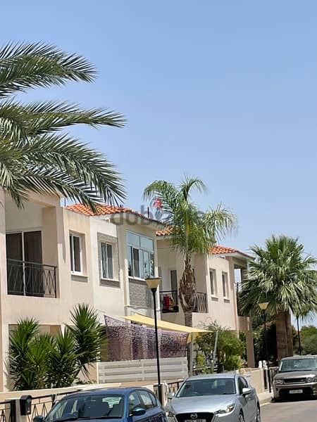 3 bedroom villa pool for sale in larnaca فيلا للبيع في قبرص 0