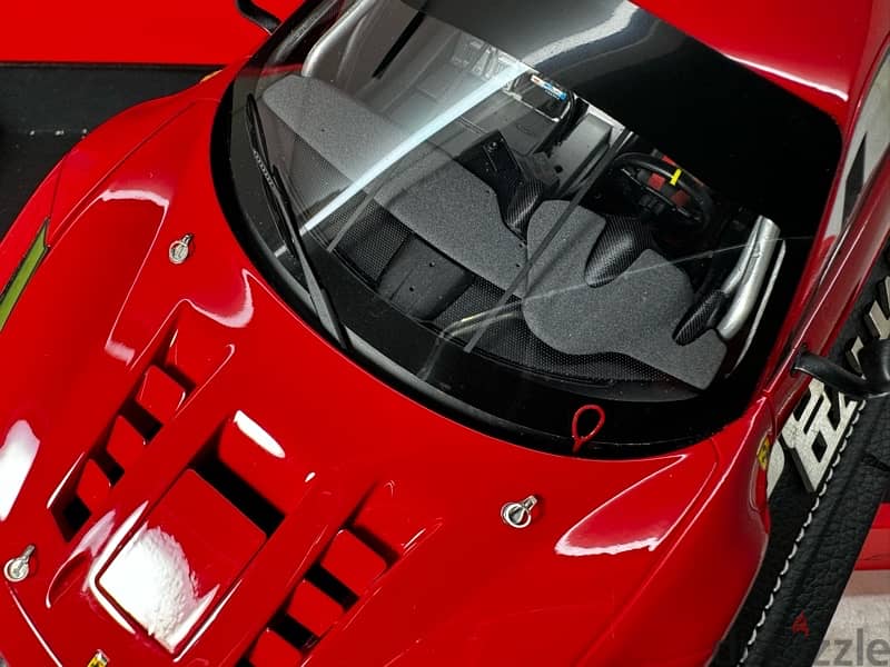 40% OFF 1/18 diecast Ferrari 458 Italia GT-2 (LIMITED 40 PIECES By BBR 10