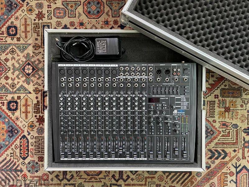 dB Technologies PLM 16-6 FX Mixing Consol 0